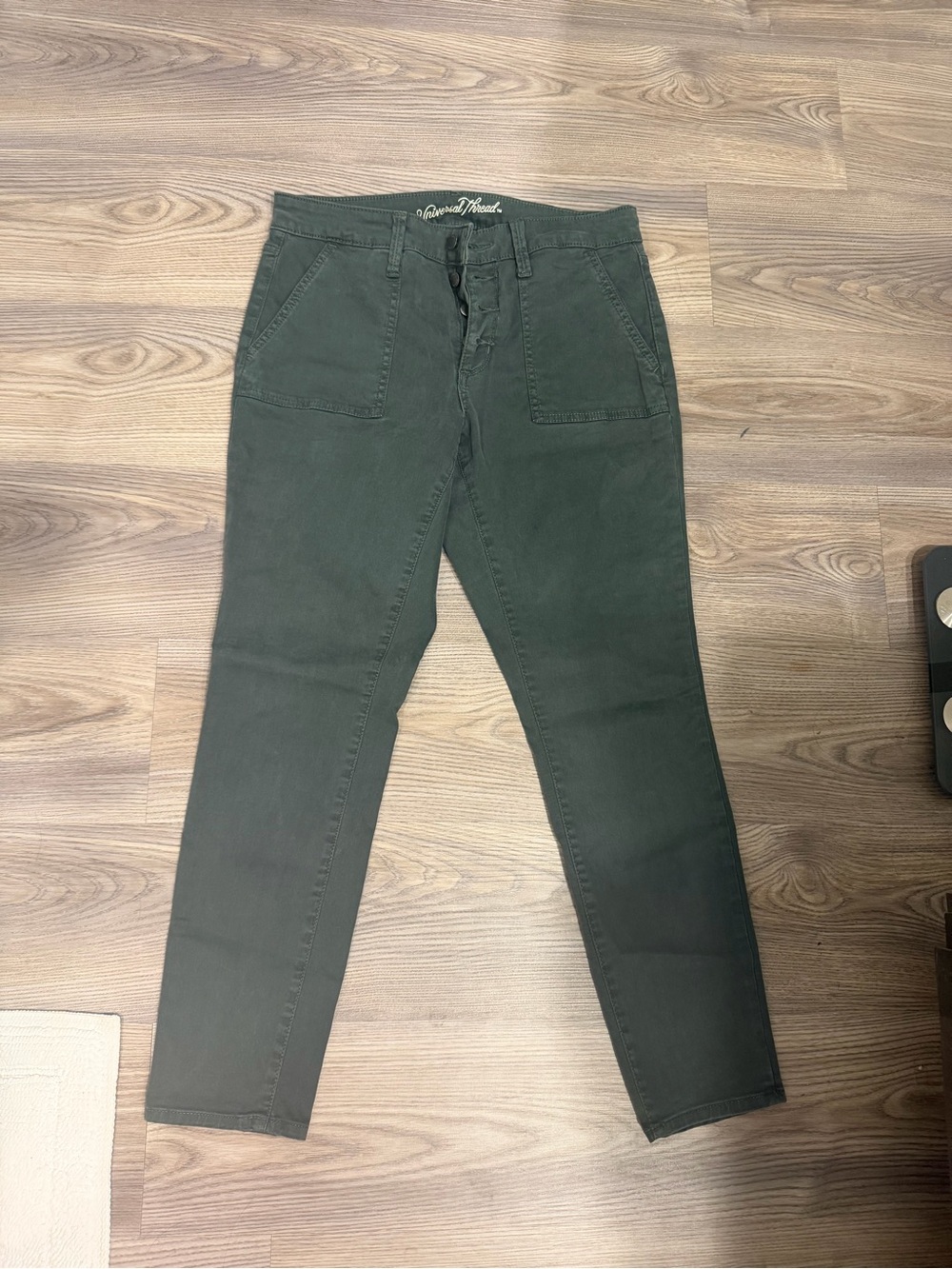 Universal Thread Women's Slim Jeans in Olive Green